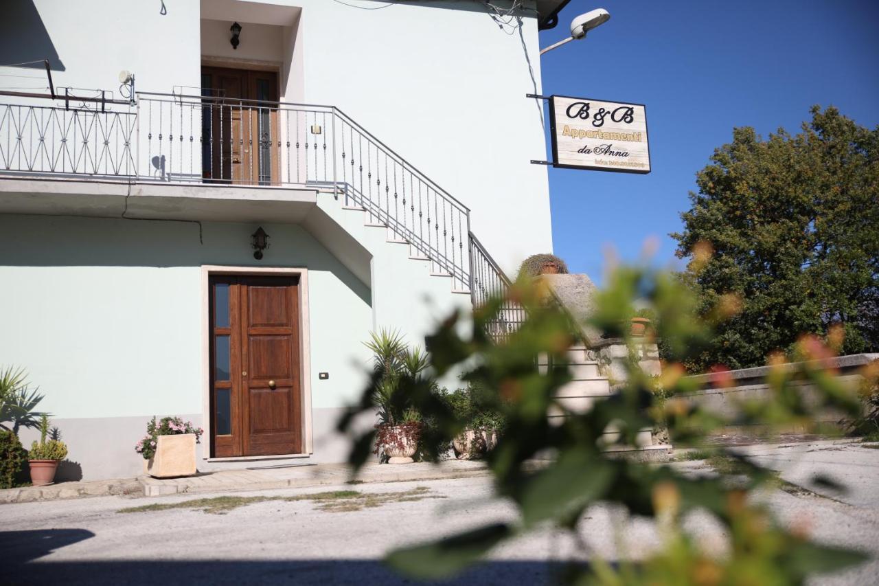 Appartamenti Da Anna Montaquila Екстериор снимка